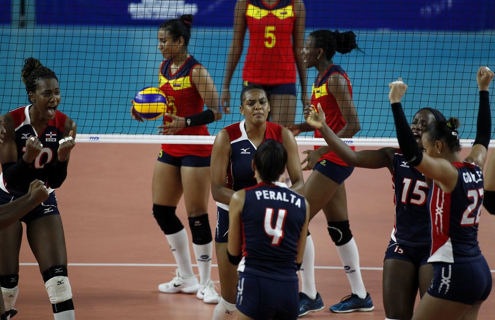 Sóftbol y voleibol femenino, con bolivarenses, sumaron medallas en los