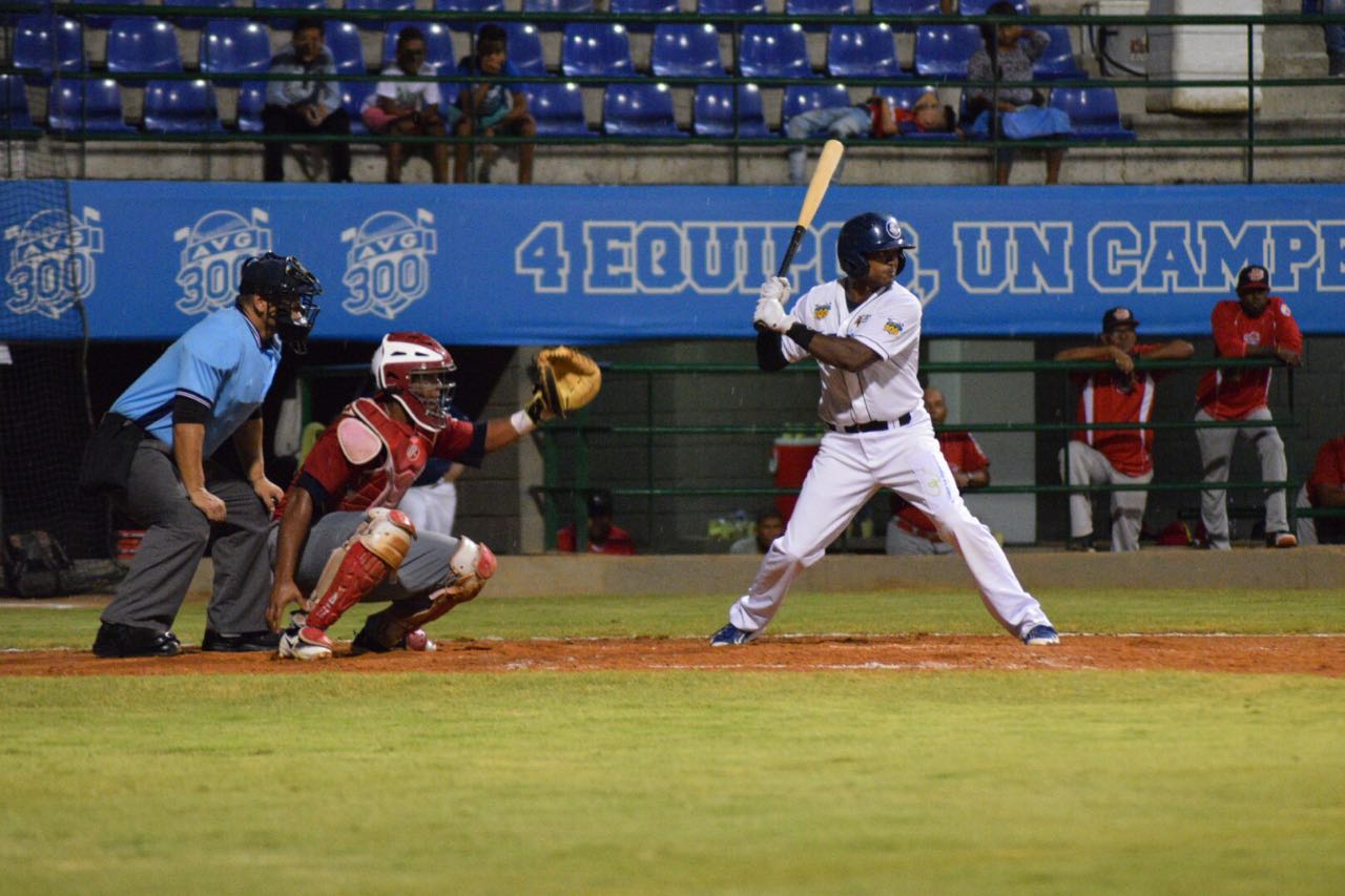 Tigres, apaleados 11-2 por los Leones en Montería  |  Cartagena