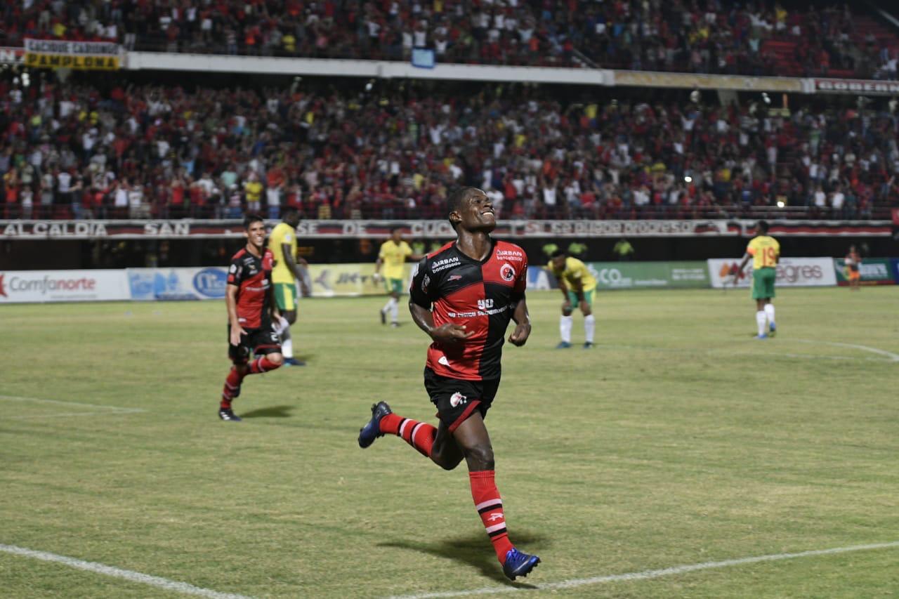 La crónica] Noche de terror para Real Cartagena: Cúcuta lo golea 3-0 |  PrimerTiempo.CO
