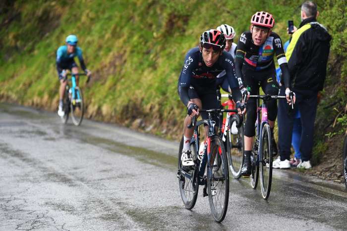 Egan Bernal ya es tercero en el Giro de Italia ...