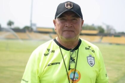 El DT de Real Cartagena habló con #PrimerTiempoCO en la previa del duelo ante Leones. Contó qué gana su equipo con Teo y Marrugo juntos.