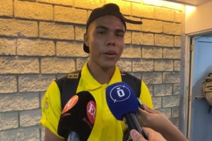 El sucreño actuó como extremo y como lateral izquierdo en la victoria ante Santander, y sigue consolidándose como figura con Real Cartagena.