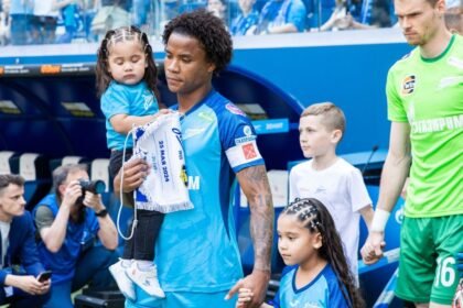 Barrios, capitán del Zenit, llegó a 13 títulos en su carrera y a 8 años consecutivos siendo campeón. Dynamo de Jorge Carrascal fue tercero.