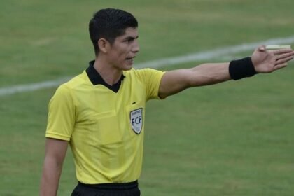 El árbitro nortesantandereano tiene casi diez años de experiencia y más de 100 partidos. Desde 2020, pita en la Primera A.