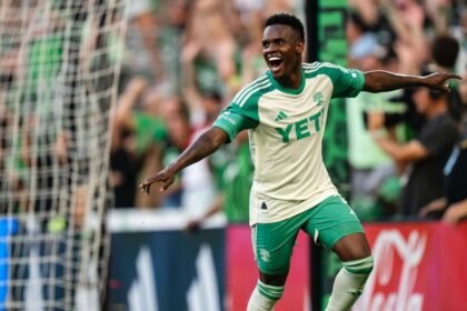 El atacante de María La Baja marcó dos goles en la victoria del Austin FC en la MLS, y fue elegido el MVP, en su cumpleaños 29.