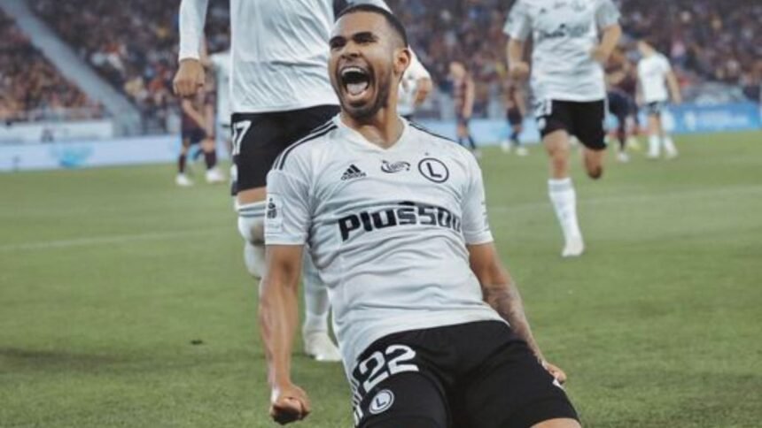 El mediocentro cartagenero comparte Once Ideal con figuras como Lionel Messi y el arquero uruguayo Fernando Muslera.