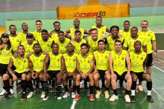 Su técnico fue campeón del mundo sub-17 con Colombia, y contrataron a un goleador paraguayo, campeón mundial con su país en 2023.