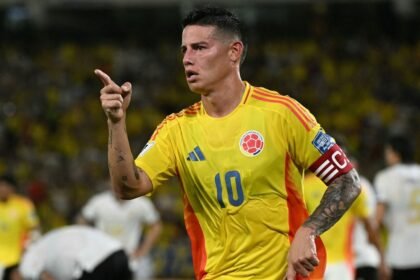 James Rodríguez contempla reducir su salario para unirse al América