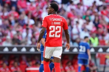 Jhon Durán liderará el ataque de Benfica en Europa League