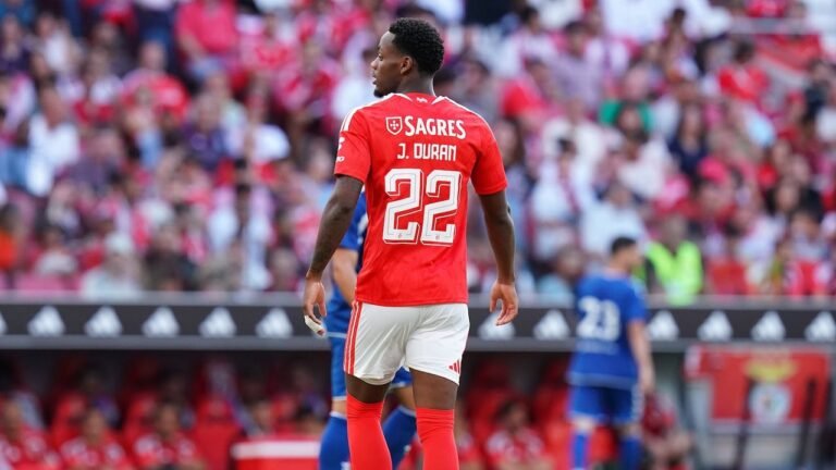 Jhon Durán liderará el ataque de Benfica en Europa League