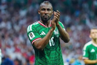 Julián Quiñones brilló en el Mundial y recibe homenaje en Arabia Saudita