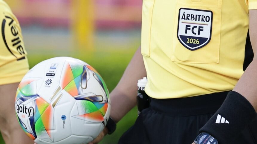 Sancionados dos árbitros en Liga BetPlay por decisiones polémicas