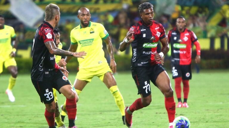Atlético Bucaramanga empata en intenso duelo con Cúcuta Deportivo