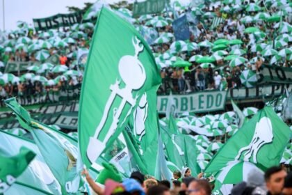 Atlético Nacional refuerza su nómina con Reyes y Poveda