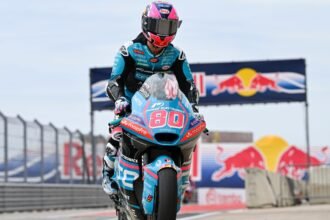 David Alonso y sus complicaciones en el Gran Premio de Gran Bretaña