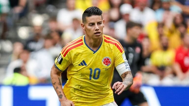 James Rodríguez busca equipo antes del cierre del mercado
