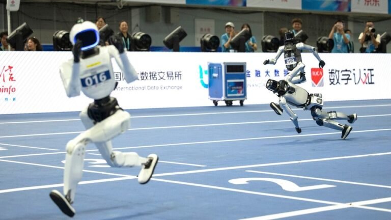 Robots en los Juegos Olímpicos: Tiangong Ultra supera a Usain Bolt
