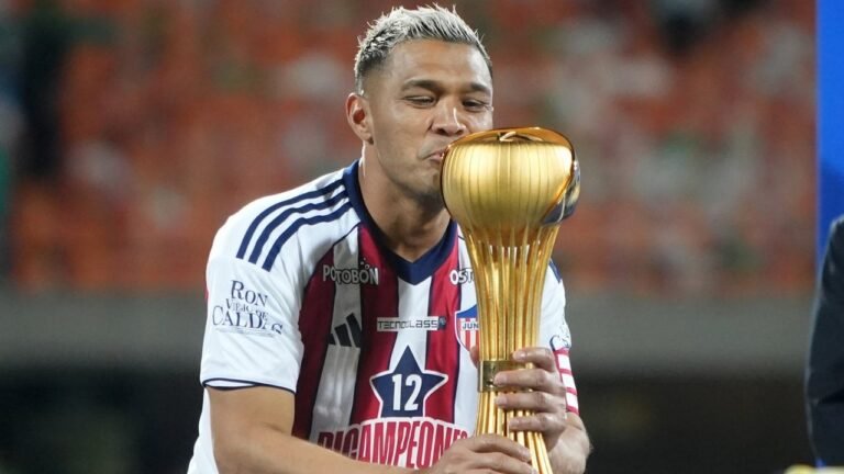 Teófilo Gutiérrez anuncia partida final del fútbol en diciembre