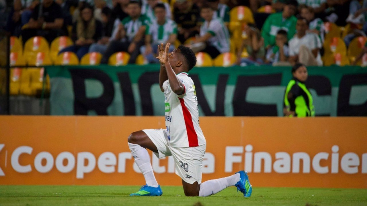 Vuelve el fútbol colombiano: Once Caldas se enfrenta al Junior en Barranquilla