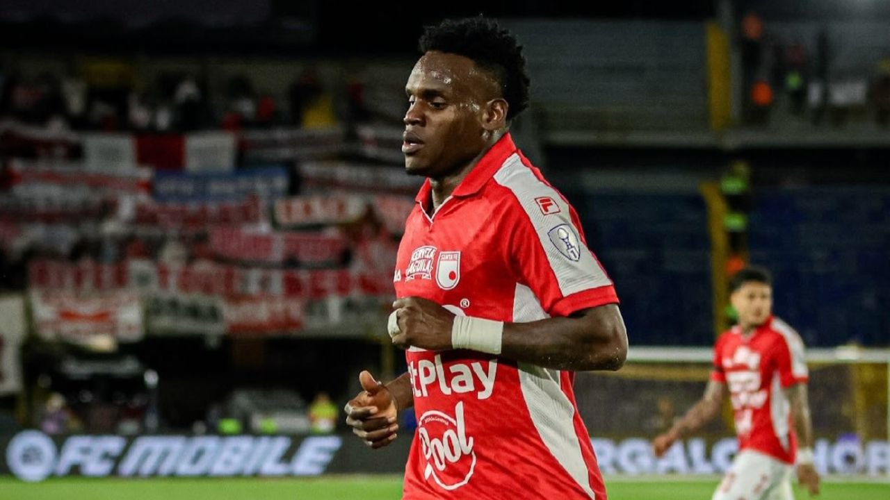 Dos bolivarenses van por el golpe continental: Scarpeta y Jáder Obrián, convocados con Santa Fe ante Vasco