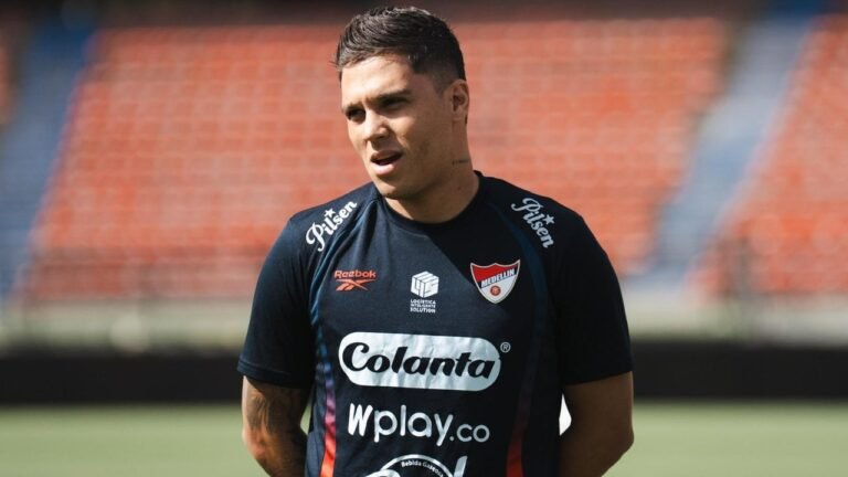Amaranto Perea duda de la presencia de Juanfer Quintero ante Junior