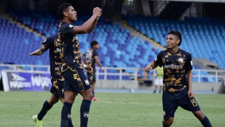 Envigado goleó a Atlético F.C. en la fecha 11 del Torneo BetPlay