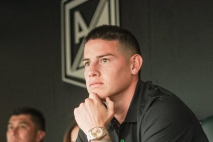 James Rodríguez viajaría a Bogotá con Nacional para el duelo contra Inter