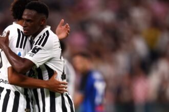 Jhon Jáner Lucumí destaca en la Juve, tras quedarse en Italia