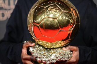 Luis Figo elige a Lionel Messi entre los favoritos para el Balón de Oro
