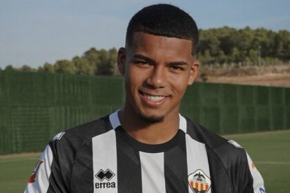 Matías Orozco brilla en España tras su convocatoria a la selección