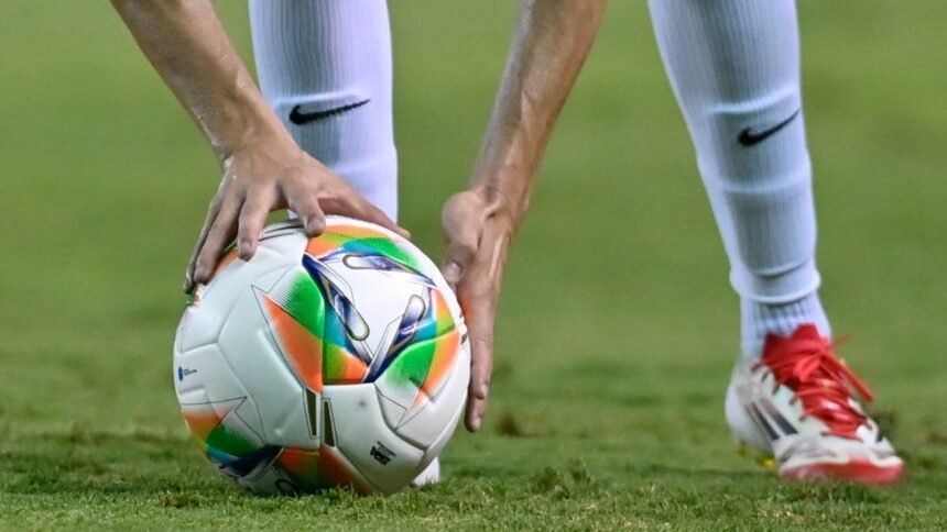 Tres colombianos destacan en el ranking CIES de jugadores sudamericanos más valiosos