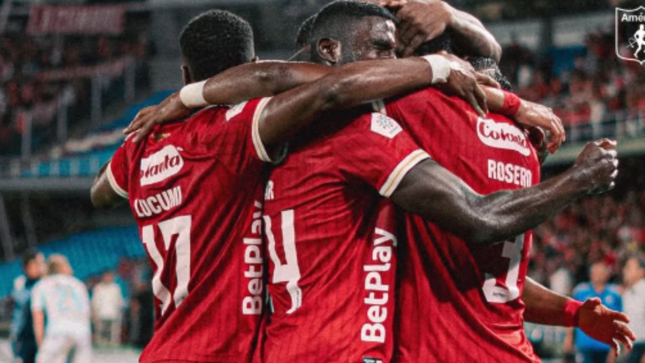 Photo: PrimerTiempo.CO América de Cali Targets Duván Zapata for 2027 Centenary Signings