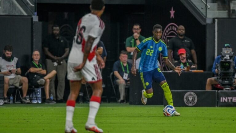 Colombia se acerca al top 10 de la clasificación FIFA tras la última fecha FIFA