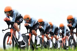 Egan Bernal en la mira de Netcompany INEOS para liderar en 2027