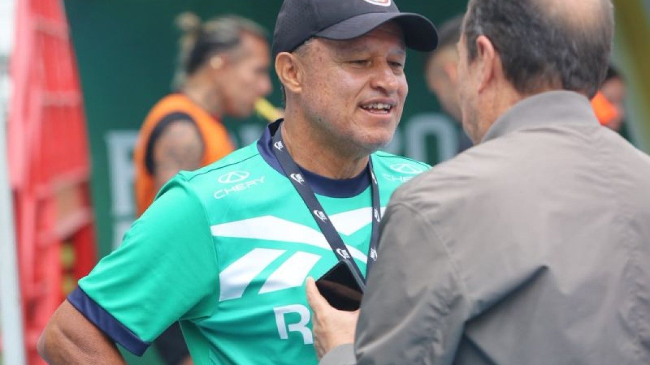 Once Caldas enfrenta a Internacional: primera final en Liga