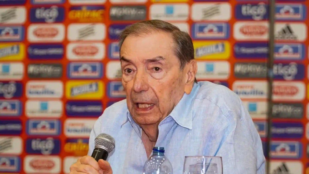 Preocupación en Junior: Fuad Char comenta sobre Muriel y su rendimiento