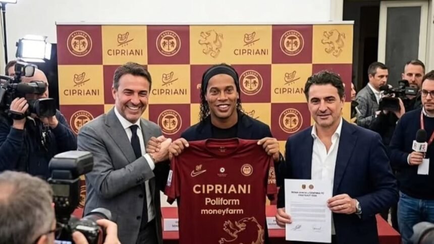Ronaldinho vuelve al fútbol: debutará en el Rávena de Italia